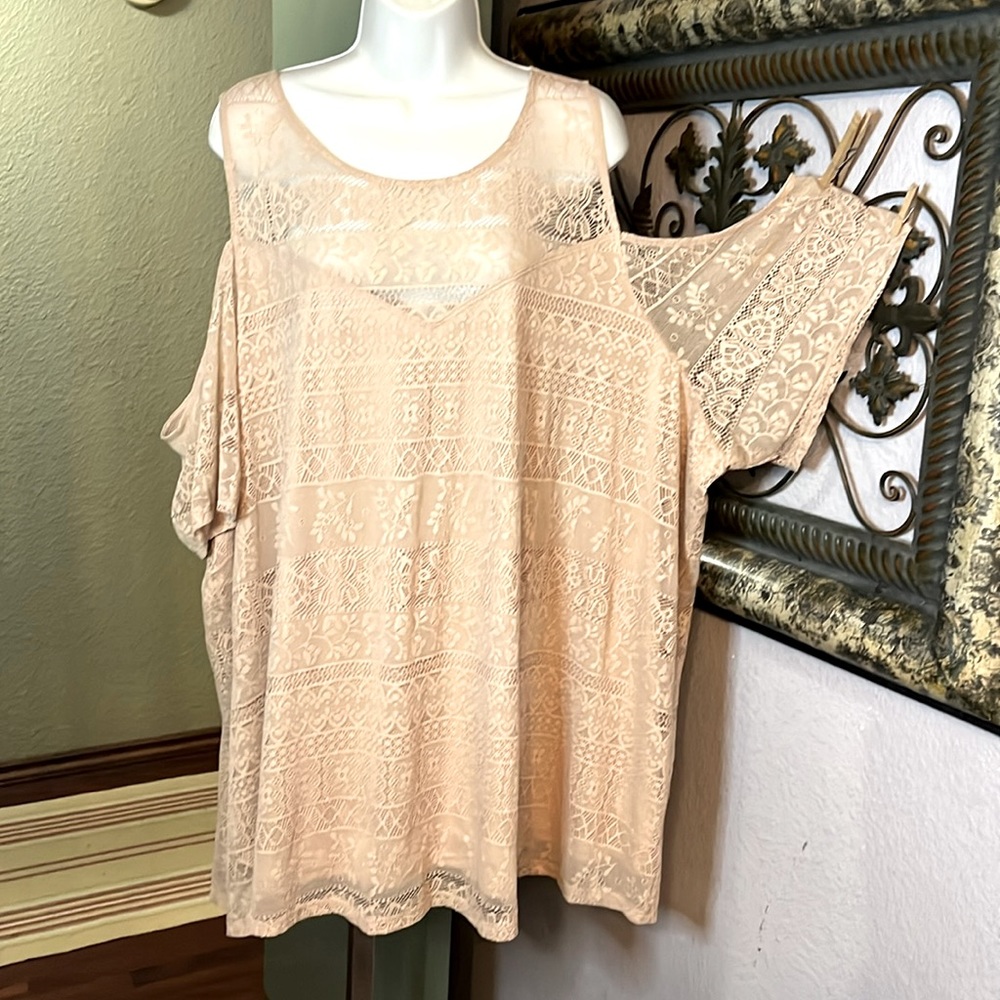 Torrid Cold Shoulder Top  Nude Color Lace with Stretch NWOT Sz 5X